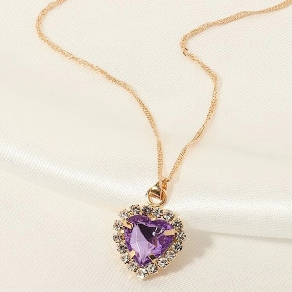 Jewelry - Rhinestone Heart Charm Pendant Necklace